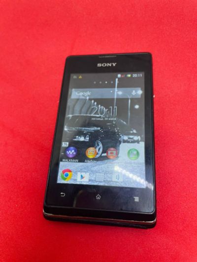 Лот: 20562088. Фото: 1. Смартфон Sony Xperia c1605 (Кр... Смартфоны