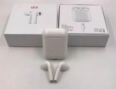 Лот: 12335109. Фото: 1. Беспроводные наушники AirPods. Наушники, гарнитуры