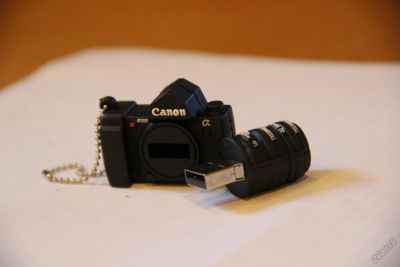 Лот: 5684210. Фото: 1. Брелок фотоаппарат Флешка USB... USB-флеш карты