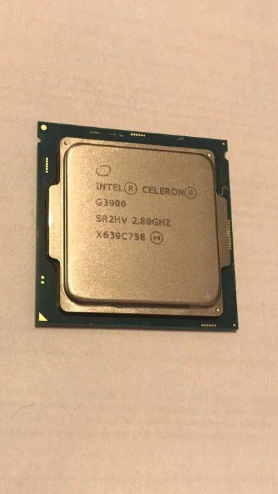 Лот: 16097468. Фото: 1. Intel Celeron G3900 Box (с кулером... Процессоры