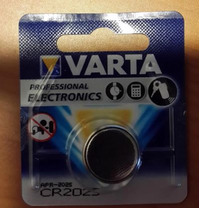 Лот: 7502758. Фото: 1. Батарея VATRA CR2025. Батарейки, аккумуляторы, элементы питания