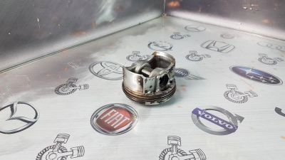 Лот: 23585839. Фото: 1. Поршень Honda Accord K24Z3 13020-L5A-A01. Двигатель и элементы двигателя