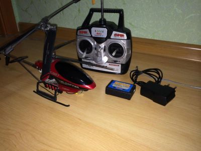 Лот: 3658294. Фото: 1. Радиоупровляемый вертолет. Авиамоделизм