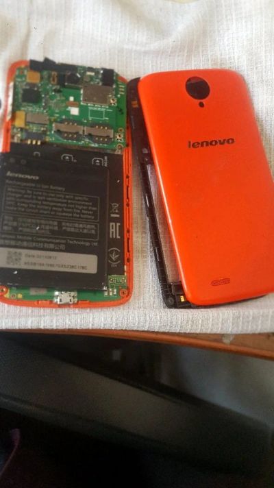 Лот: 11504445. Фото: 1. Lenovo S820. Дисплеи, дисплейные модули, тачскрины