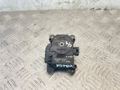 Лот: 25628598. Фото: 1. сервопривод заслонки печки toyota... Двигатель и элементы двигателя