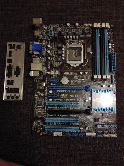 Лот: 5570817. Фото: 1. Материнская плата Asus P8Z77-V... Материнские платы