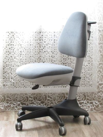 Лот: 16442215. Фото: 1. Ортопедическое кресло для детей... Стулья и кресла офисные