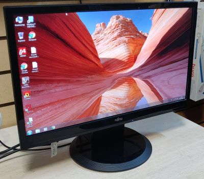 Лот: 17673063. Фото: 1. Монитор 20" Fujitsu LL3200T с... ЖК-мониторы