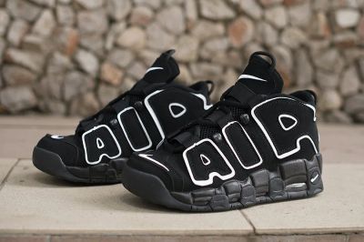Лот: 17536942. Фото: 1. Кроссовки Nike Air More Uptempo... Кеды, кроссовки, слипоны
