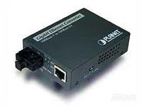 Лот: 3744912. Фото: 1. Медиаконвертер Planet GT-702S. Маршрутизаторы (роутеры)