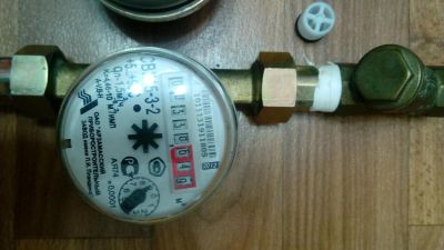 Лот: 8212402. Фото: 1. Счетчики для воды. Водосчётчики, манометры