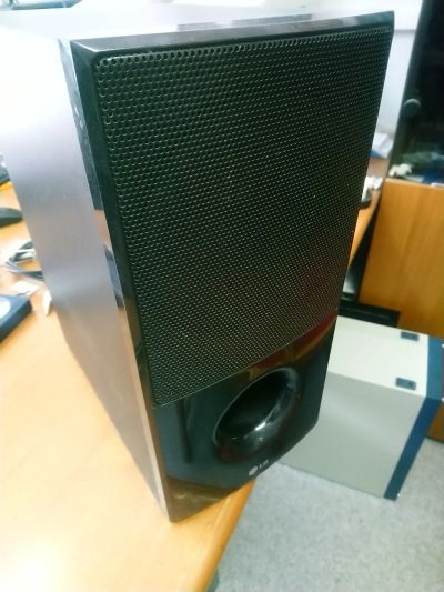 Лот: 16308264. Фото: 1. сабвуфер LG 120w. Пассивные акустические системы