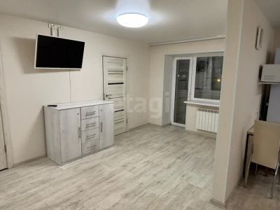 Лот: 25665340. Фото: 1. 3-комн. квартира , Красноярск... Квартиры, студии