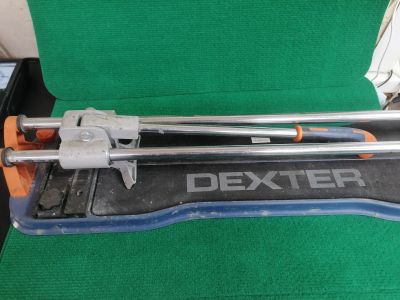 Лот: 25030880. Фото: 1. Плиткорез Dexter 64см.(4013Б). Ручной инструмент
