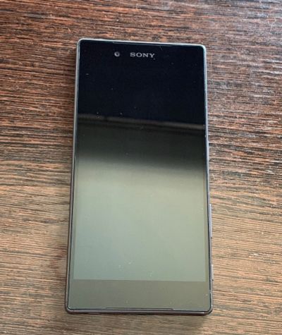 Лот: 13984077. Фото: 1. Смартфон Sony Xperia Z5 серый. Смартфоны