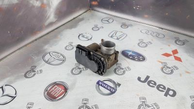 Лот: 23588641. Фото: 1. Заслонка дроссельная Subaru R1... Двигатель и элементы двигателя