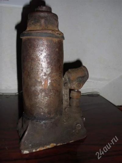 Лот: 1192524. Фото: 1. Домкрат 1. Гаражное, автосервисное оборудование