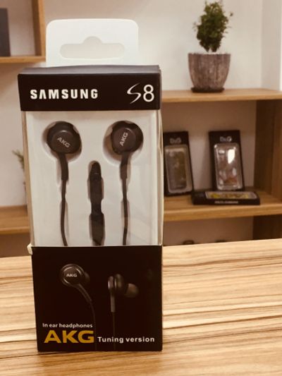 Лот: 11718738. Фото: 1. Наушники Samsung s8. Наушники, гарнитуры