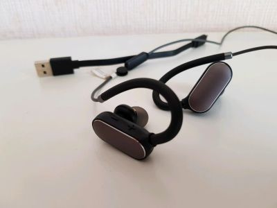 Лот: 11308555. Фото: 1. Беспроводные наушники Xiaomi Mi... Наушники, гарнитуры