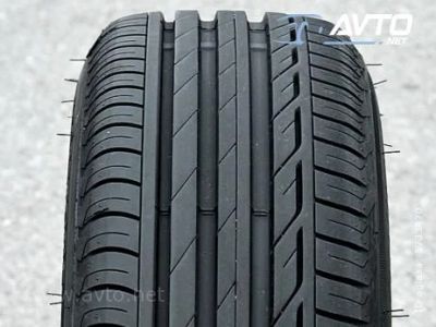 Лот: 6834550. Фото: 1. новые лето 245/45R18 100W T001... Шины