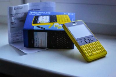 Лот: 3749610. Фото: 1. Nokia Asha 210 Dual sim. Кнопочные мобильные телефоны