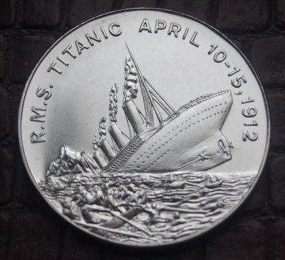 Лот: 8277437. Фото: 1. Сомалиленд 5 долларов 2002 "Гибель... Африка