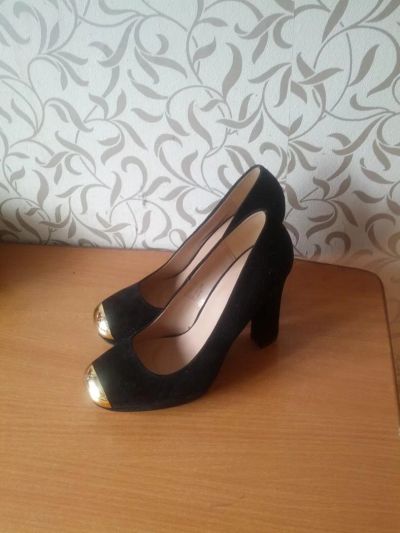 Лот: 5910482. Фото: 1. Туфли новые 41. Туфли