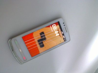 Лот: 3124733. Фото: 1. Смартфон Nokia 700 Смотрите описание. Кнопочные мобильные телефоны