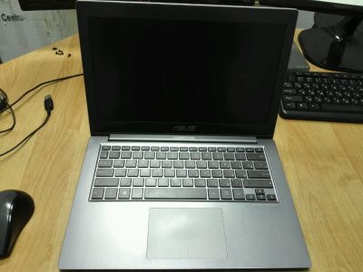 Лот: 5330457. Фото: 1. Ноутбук ASUS U38DT A8 4555M 1600... Ноутбуки