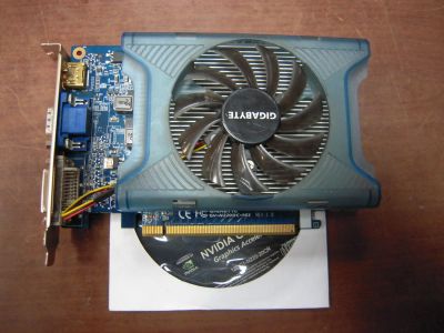 Лот: 4821495. Фото: 1. Видеокарта 1Gb PCI-E DDR-3 Gigabyte... Видеокарты