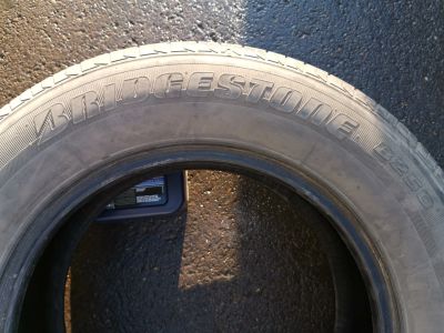 Лот: 15953620. Фото: 1. Bridgestone B250 185/70/14. Шины