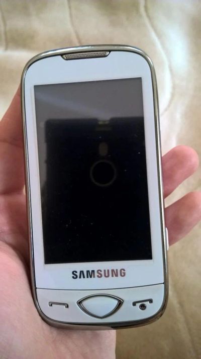 Лот: 7187004. Фото: 1. Samsung gt-s5560. Кнопочные мобильные телефоны