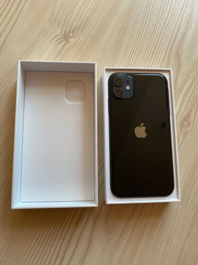 Лот: 18441724. Фото: 1. iphone 11 128 gb черный. Смартфоны