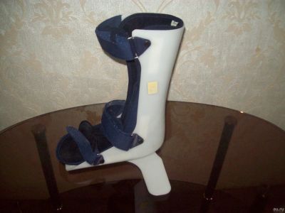 Лот: 13200972. Фото: 1. Деротационный сапожок. Ортопедические изделия