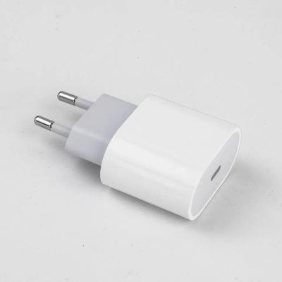 Лот: 19941390. Фото: 1. Сетевое зарядное устройство Apple... Зарядные устройства, блоки питания, адаптеры сетевые для смартфонов