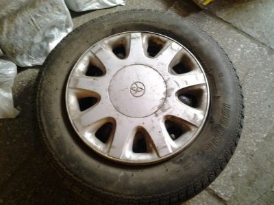 Лот: 5504259. Фото: 1. диск + резина +колпак с иномарки... Диски