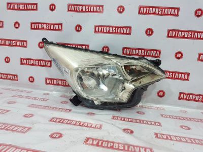 Лот: 20899542. Фото: 1. Фара галогеновая Toyota Ractis... Оптика и освещение