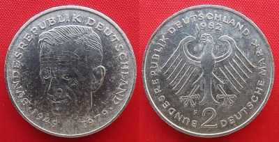 Лот: 2934766. Фото: 1. (№2843-Э252-2/75/LA) Курт Шумахер... Германия и Австрия