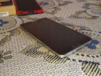 Лот: 8602685. Фото: 1. Samsung galaxy note 3 (N9005... Смартфоны