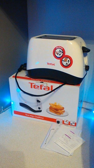 Лот: 10995186. Фото: 1. Тостер Tefal Delfini TT130130. Кухонная