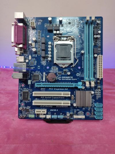 Лот: 23518260. Фото: 1. Мат. плата Gigabyte GA-H61M-S2PV... Материнские платы