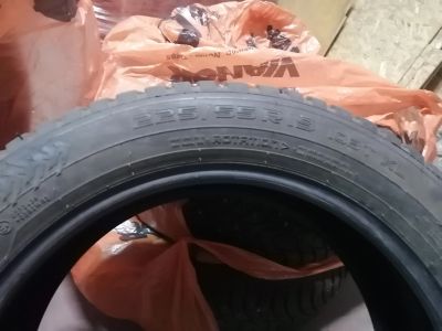 Лот: 17167673. Фото: 1. Шины Nokian Hakkapeliitta 8 SUV103т... Шины