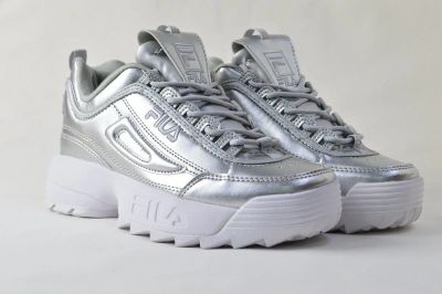 Лот: 16844128. Фото: 1. Кроссовки женские FILA Disruptor... Кеды, кроссовки, слипоны