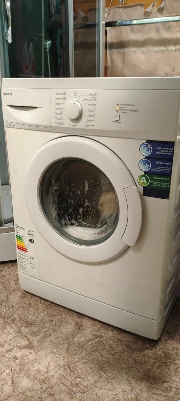 Лот: 25720727. Фото: 1. Beko WKN51011M стиральная машинка... Стиральные машины