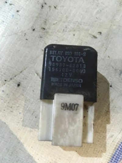 Лот: 21719789. Фото: 1. реле Toyota Corona CT195. Двигатель и элементы двигателя