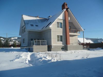 Лот: 3819980. Фото: 1. Коттедж в п. Манский, 17км. от... Дома