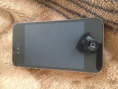 Лот: 5540796. Фото: 1. Продам Iphone 4s 16gb. Смартфоны