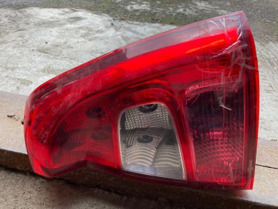 Лот: 20336954. Фото: 1. Фонарь Renault logan задний 2009-2014. Оптика и освещение
