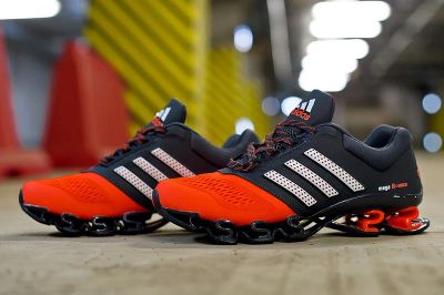 Лот: 7287583. Фото: 1. Adidas Mega Bounce (4319). Кеды, кроссовки, слипоны