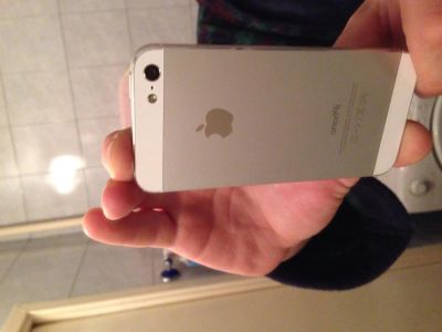 Лот: 3504884. Фото: 1. iPhone 5 16 G white RR RST (росстандарт... Смартфоны